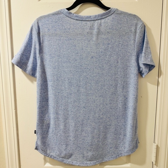 GAP Light Blue Marled V-Neck Tee - Size XS - Picture 4 of 5